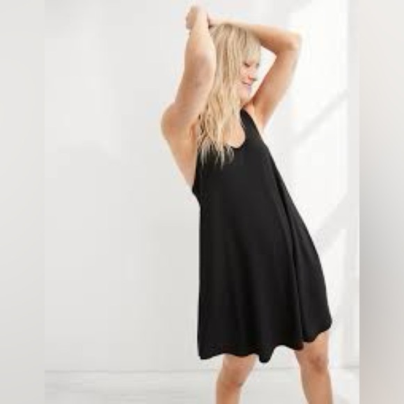 AERIE | Black Sleeveless Sheath Midi Swing Dress with Back Key Hole - Picture 3 of 12